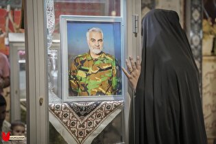 ویژه مراسم «یک و بیست» در گلزار شهدای کرمان برگزار شد