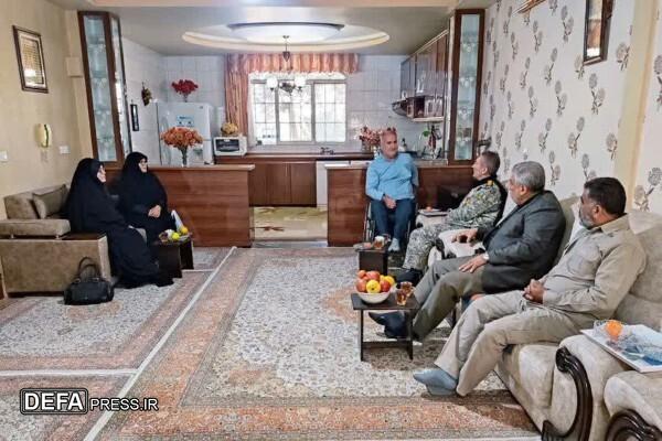 جانبازان الگویی زنده برای نسل جوان هستند جانبازان الگویی زنده برای نسل جوان هستند