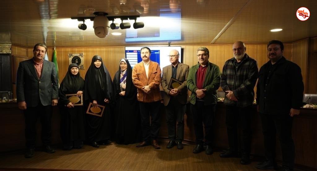 دومین نشست علمی پژوهشی جشنواره ایثار با موضوع «زنان و ایثار؛ بازنمایی نقش زن و خانواده در سینمای ایثار» برگزار شد دومین نشست علمی پژوهشی جشنواره ایثار با موضوع «زنان و ایثار؛ بازنمایی نقش زن و خانواده در سینمای ایثار» برگزار شد