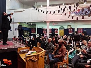 مراسم تکریم مادران و همسران شهدا در شهرک ایثار...