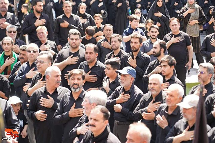 عزاداری خرم‌آبادی‌ها در رثای شهید کربلا+تصاویر