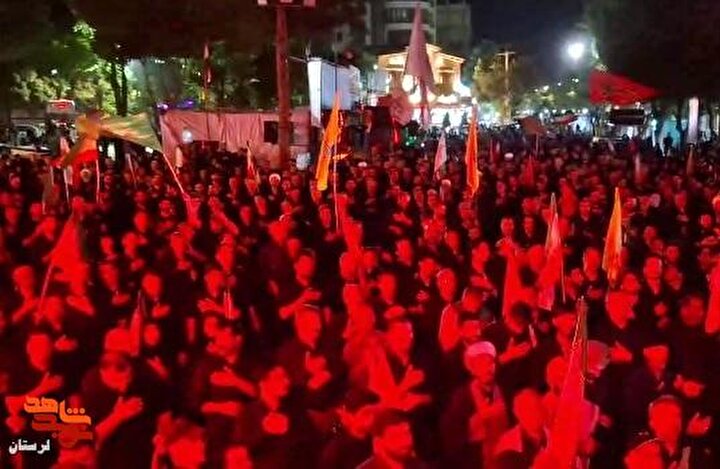 شب عاشورا و شکوه حضور عاشقان حسینی در شهرستان بروجرد