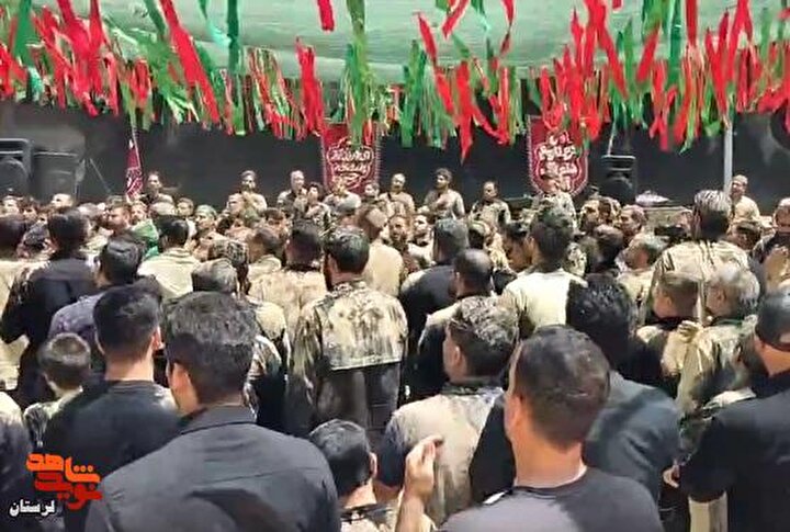 مراسم صبح عاشورای حسینی در گلزار شهدای خرم آباد برگزار شد