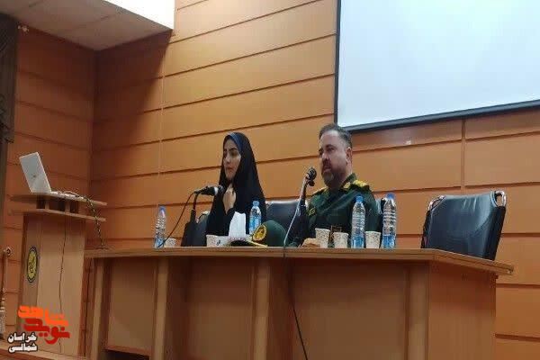 تشییع پیکر رهبر شهید پیامی از استمرار راه شهدا به جهانیان خواهد بود تشییع پیکر رهبر شهید پیامی از استمرار راه شهدا به جهانیان خواهد بود