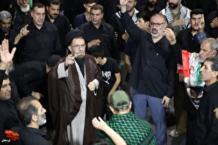جمع اصحاب حق سنگر خیابانی انقلاب در خونخواهی قائد...