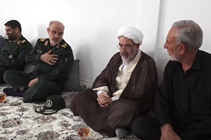 تجلیل سخنگوی سپاه از خانواده شهیدان «قلی‌پور» در خرم آباد