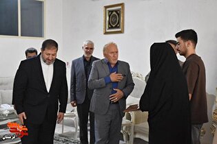 دیدار مدیرکل بنیاد شهید و امور ایثارگران لرستان...