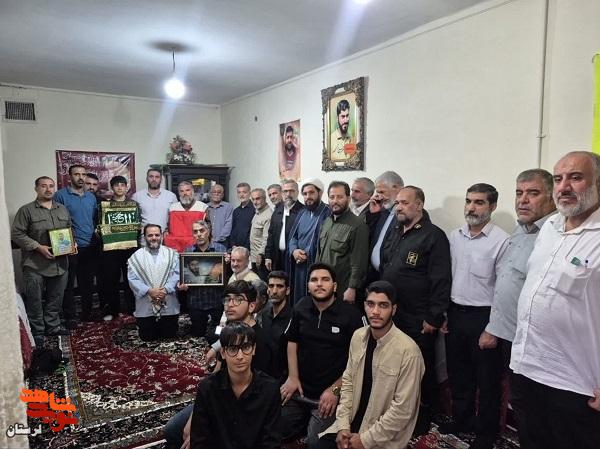 یادواره خانگی شهید «محسن فرج الهی» برگزار شد یادواره خانگی شهید «محسن فرج الهی» برگزار شد