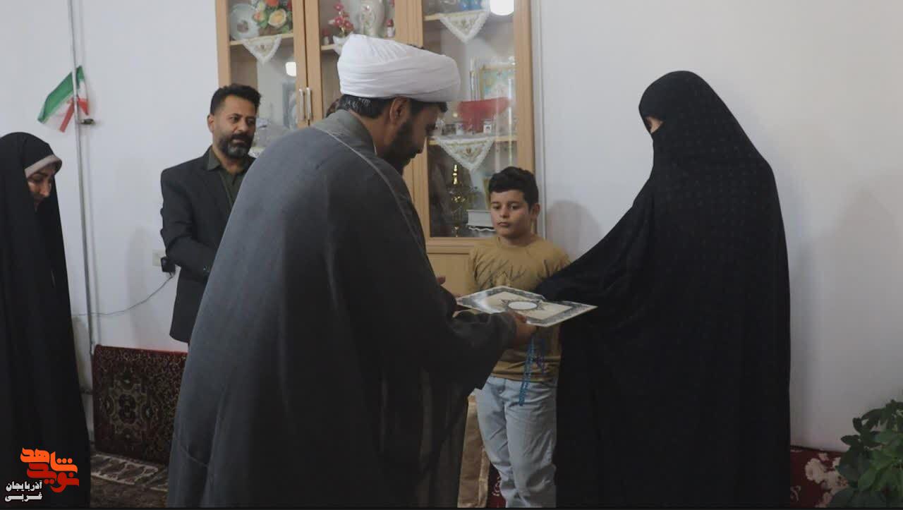 دیدار با خانواده شهیدان اسماعیل مهاجر کرمانی و عبدالرضا اسلامی