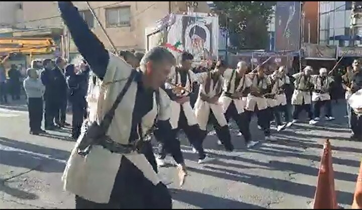 فیلم/ نمایش اقتدار و همبستگی عشایر ایلام در همایش «جانفدایان ایران اسلامی»