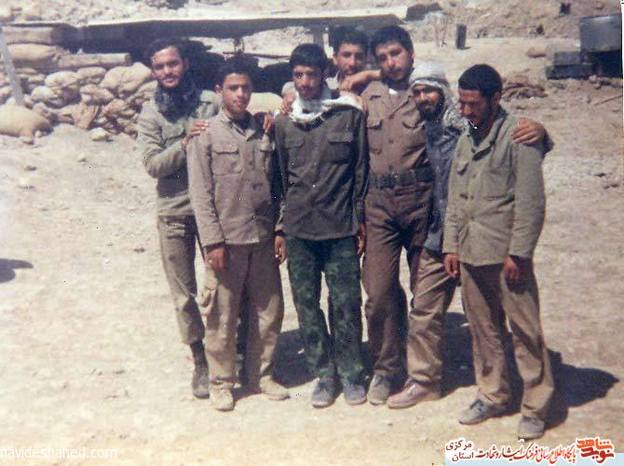 از چپ: مرحوم صادق دخایی - ...- مرحوم اسماعیل نعمتی - ...- بنی نظیری - محمد رضا غلامی - فرج اله باقری