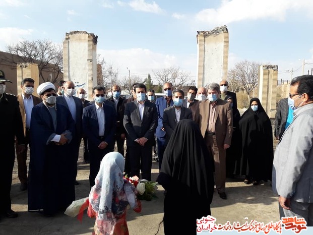 خیرمقدم به استاندار و مسئولین از طرف شهروندان درمیانی