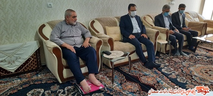 دیدار معاون حقوقی و امور مجلس بنیاد شهید و امور ایثارگران و مسئولین بنیاد شهید سمنان با جانباز گرانقدر محمد یوسفی- سمنان ۲۹ اردیبهشت ۱۴۰۰