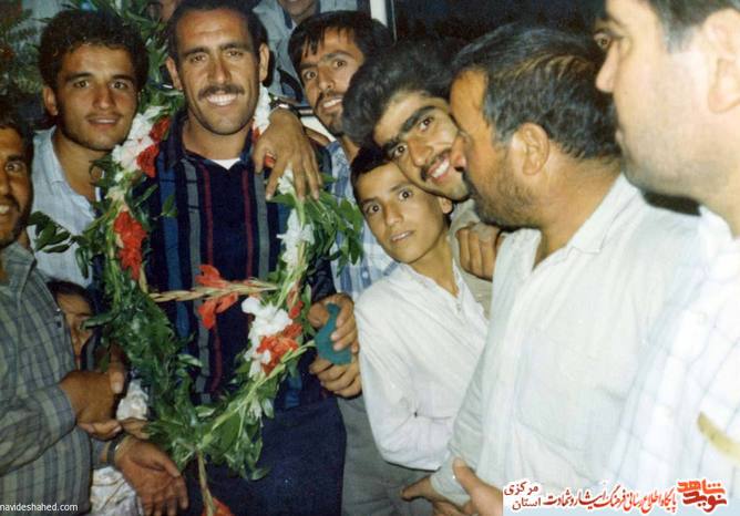 بازگشت از اسارت آزاده سرافراز ابراهیم نصیری