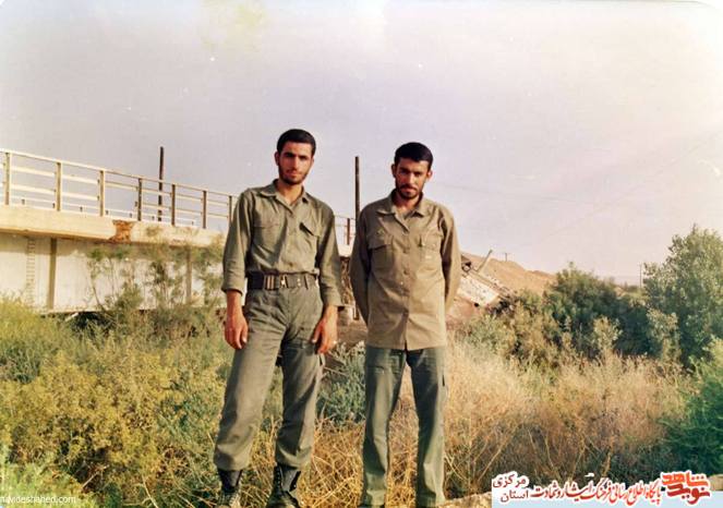 از چپ: جمشید الوانی - حاج جواد مرادی