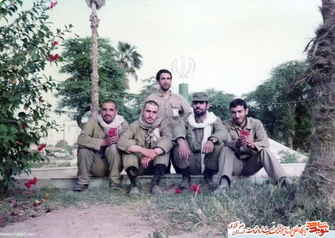 از چپ : اسداله نظیری -جمشید الوانی - زاهدی - هادی میقانی - جواد مرادی