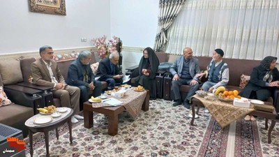 دیدار مسئولان بنیاد شهید شهرستان دامغان با والدین معزز شهید والامقام محمدعلی علیوردی، عموی شهید مدافع امنیت آرمان علیوردی- سیام آذر ۱۴۰۱ شهرستان دامغان